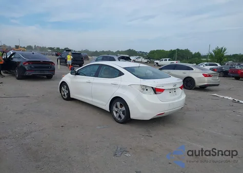 2013 Hyundai Elantra Gls z USA, uszkodzony, nr VIN 5NPDH4AE9DH346648